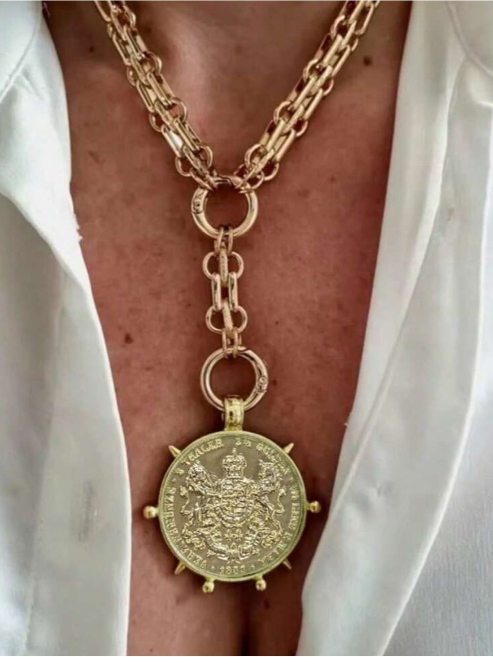 Gold Medallion Coin Link Necklace - Elegant Statement Pendant